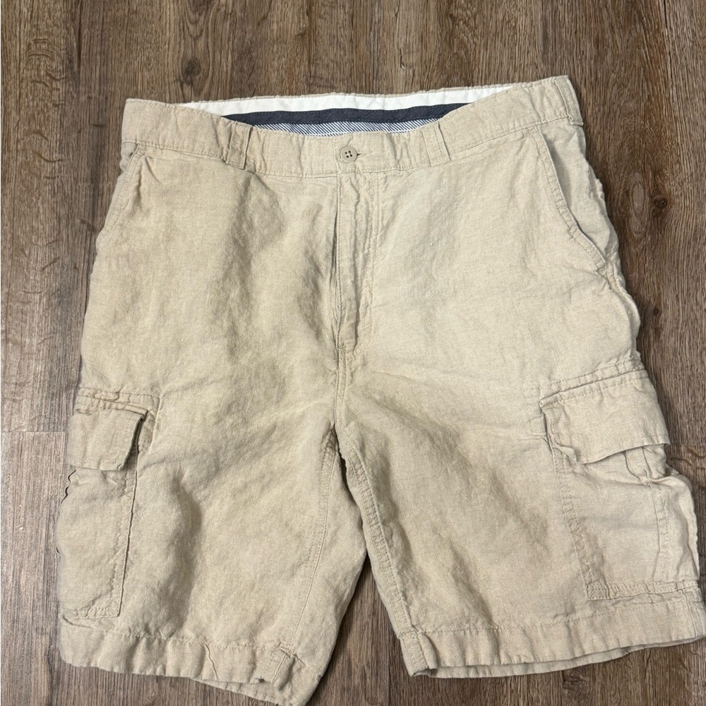 Cremieux Men's Tan Cargo Shorts
